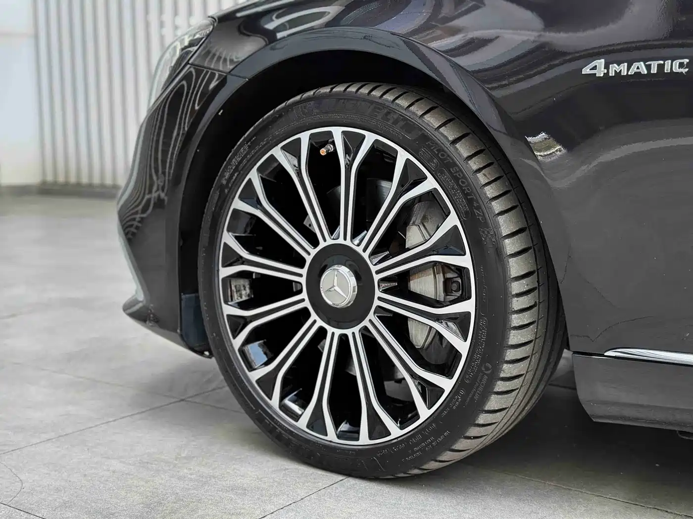 Mercedes-Benz Maybach S-Class 2020 S 450 4MATIC Collector's Edition фото 34