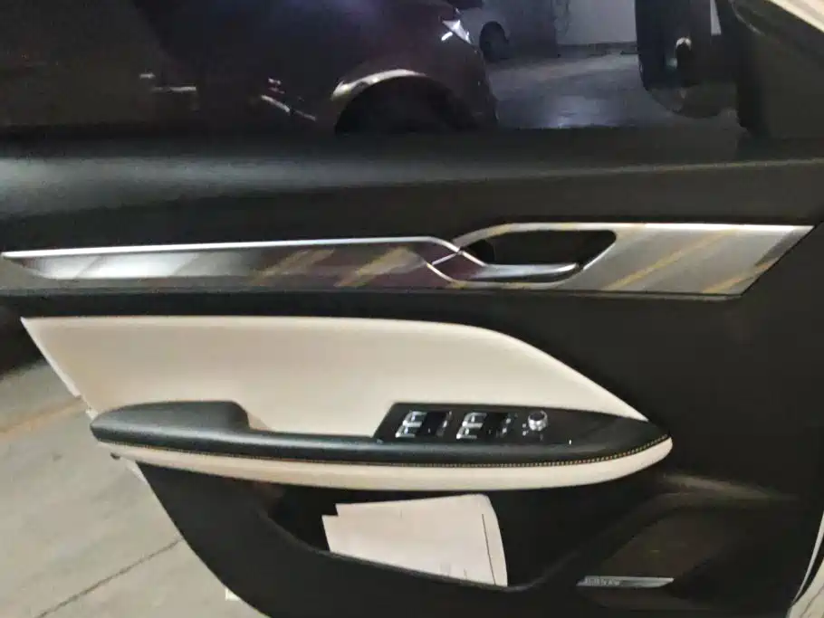 Geely Emgrand L 2022 2022 1.4T CVT Flagship