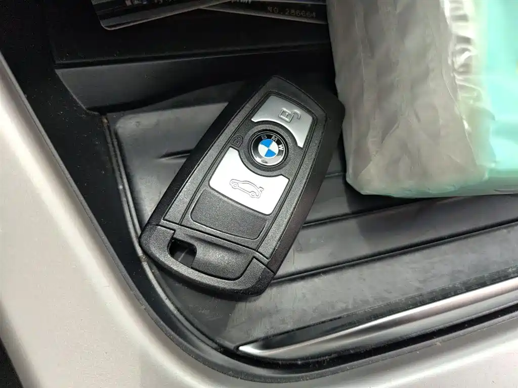 BMW X3 (Import) 2016 sDrive20i фото 12