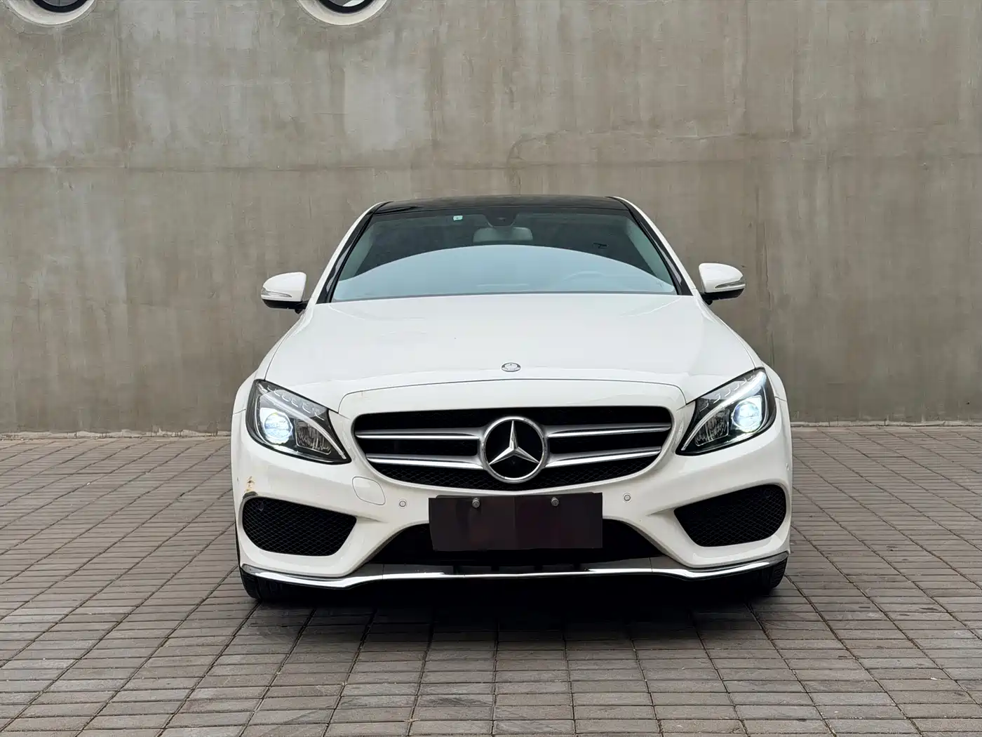 Mercedes-Benz C-Class 2017 C 200 L Sport фото 2