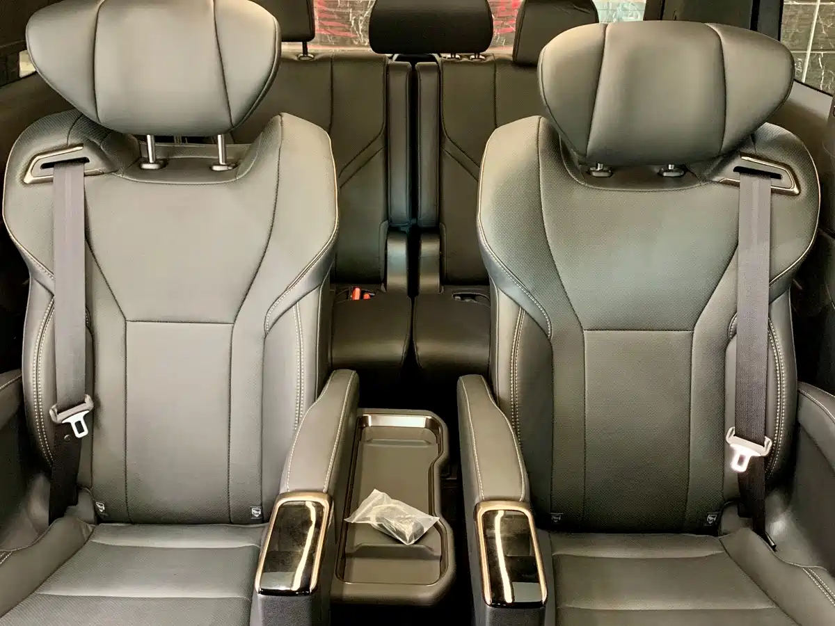 Фото 18 - Toyota Alphard