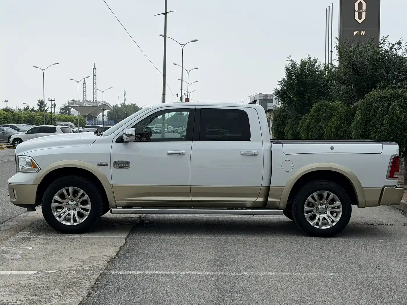 RAM Trucks 2014