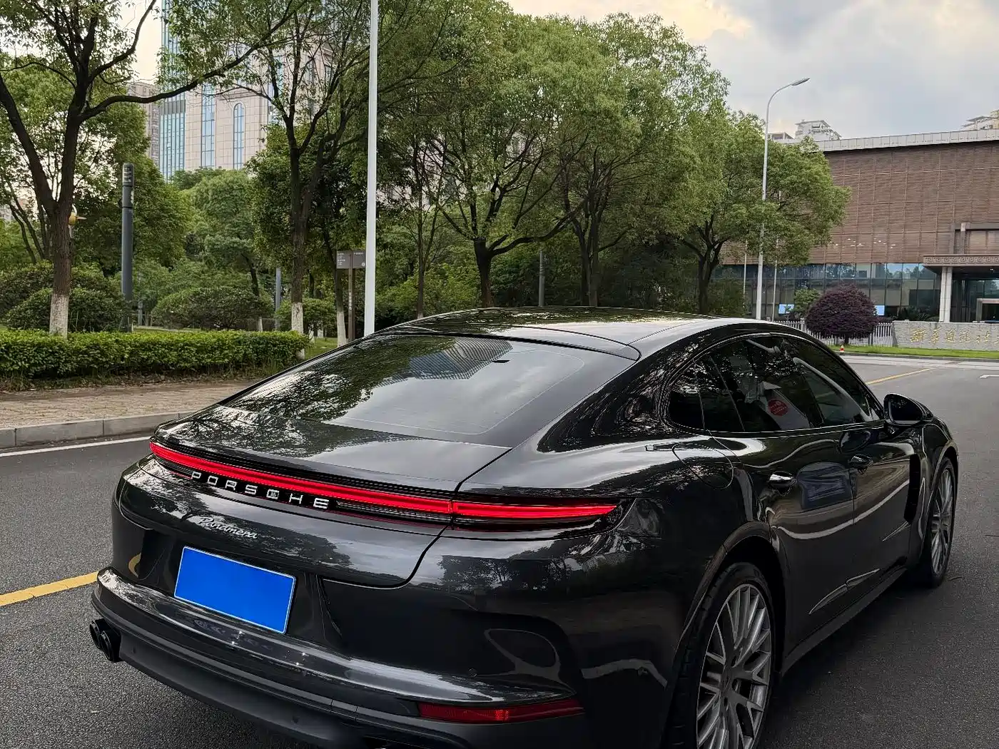 Porsche Panamera 2024 Panamera 2.9T фото 10