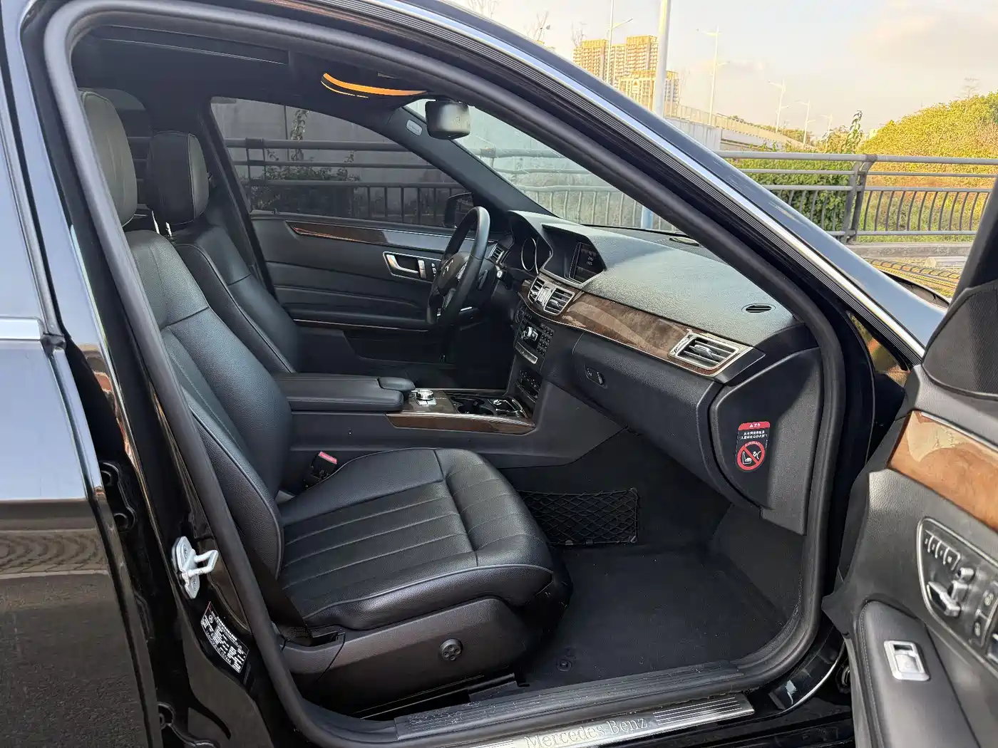 Mercedes-Benz E-Class 2015 E 260 L фото 12