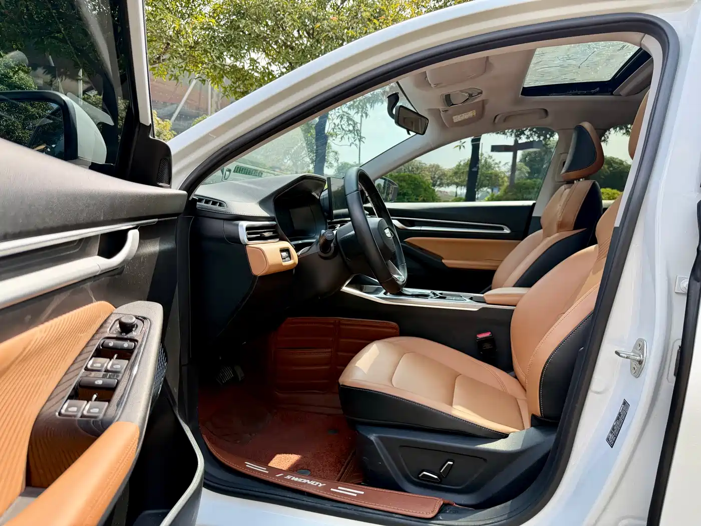 Photo 8 - Geely Emgrand