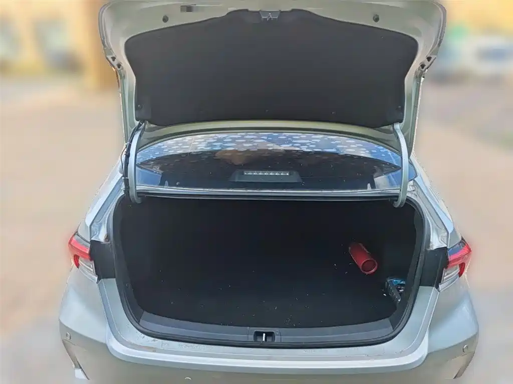 Toyota Corolla 2021 TNGA 1.5L CVT Elite Edition фото 10