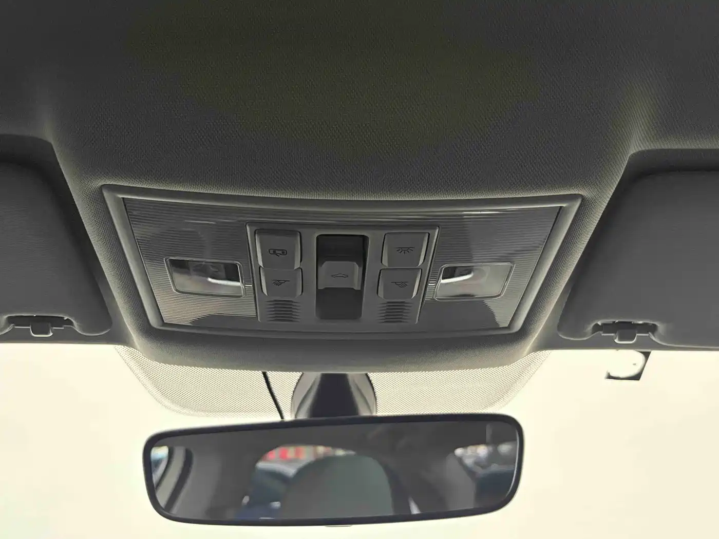 Volkswagen Lavida 2023 1.5L Automatic Starlight 5 Million Edition фото 19