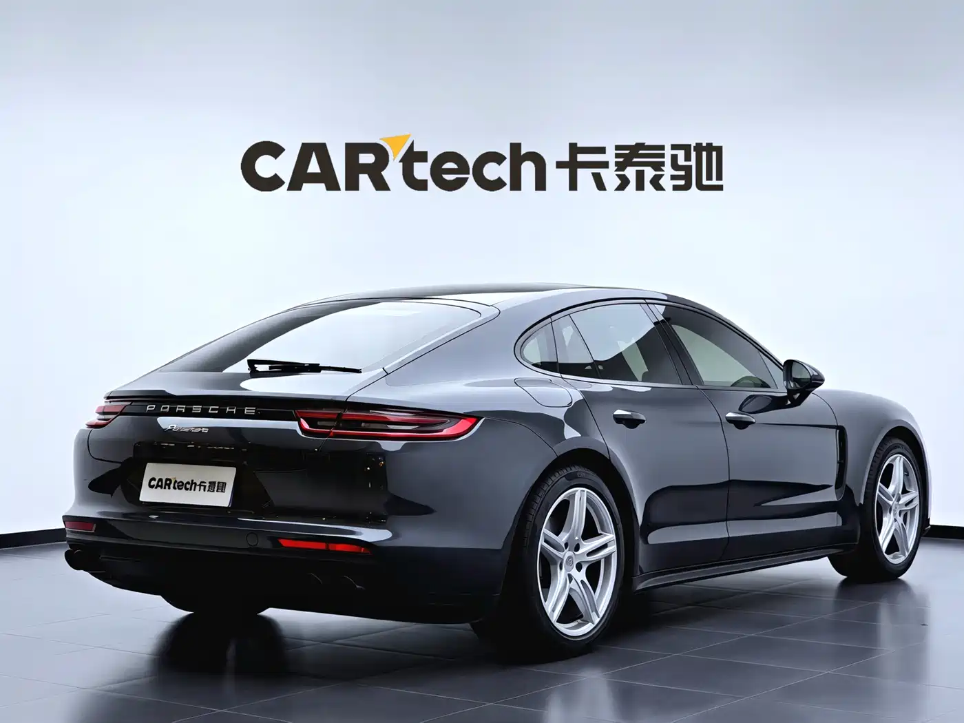 Porsche Panamera 2017 Panamera 3.0T фото 5