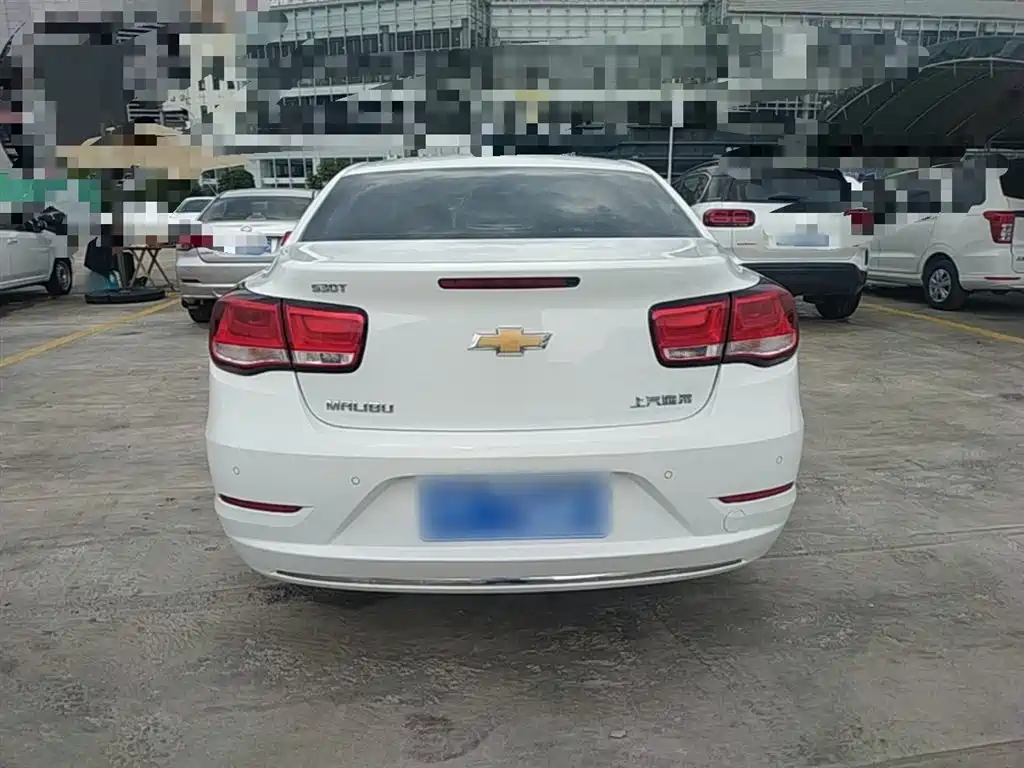 Chevrolet Malibu 2017 1.5T Automatic Luxury Edition фото 6