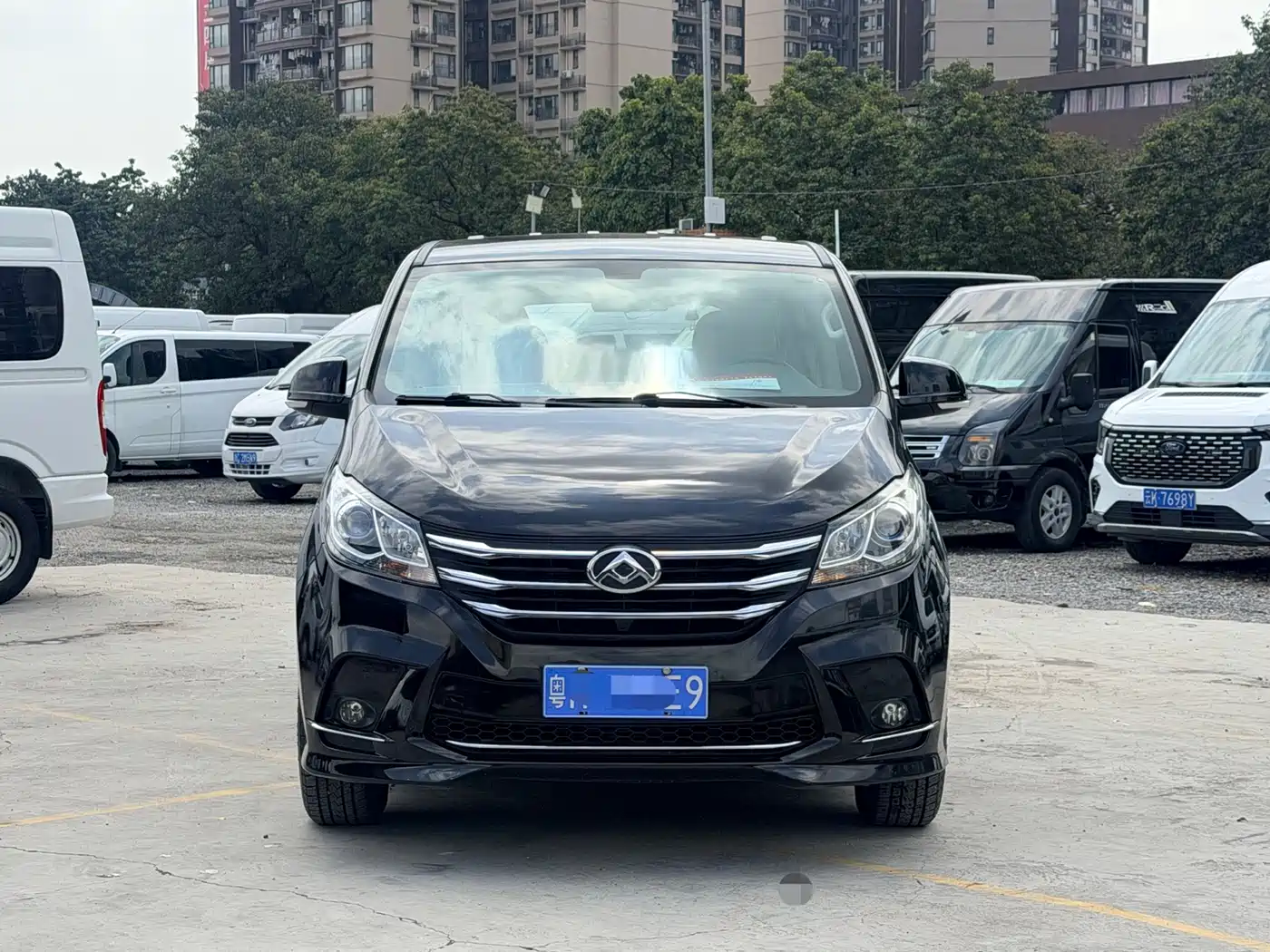 SAIC Maxus Maxus G10 2021 2.0T Automatic Smart Edition Gasoline 7-Seater фото 2