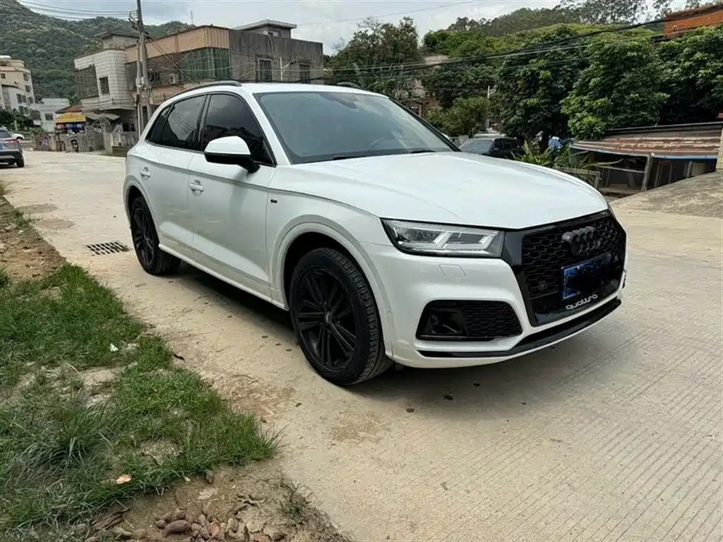 Audi Q5L 2020 45 TFSI Premium Sport фото 3