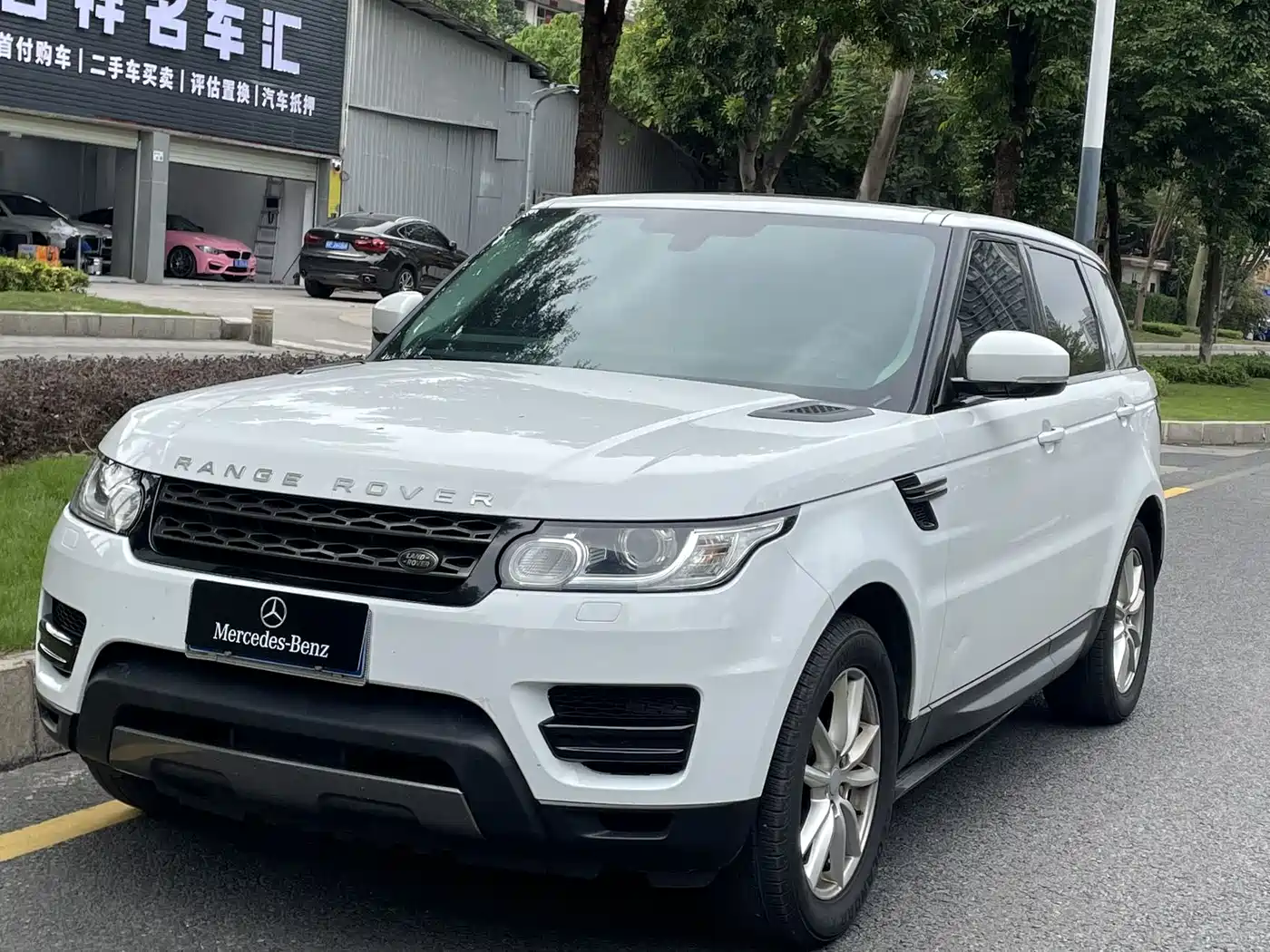 Land Rover Range Rover Sport 2015 3.0 SDV6 HSE DYNAMIC фото 2