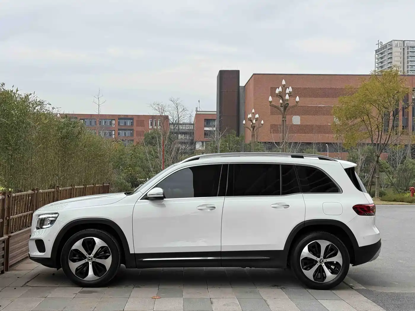 Mercedes-Benz GLB 2022 GLB 220 Style фото 21