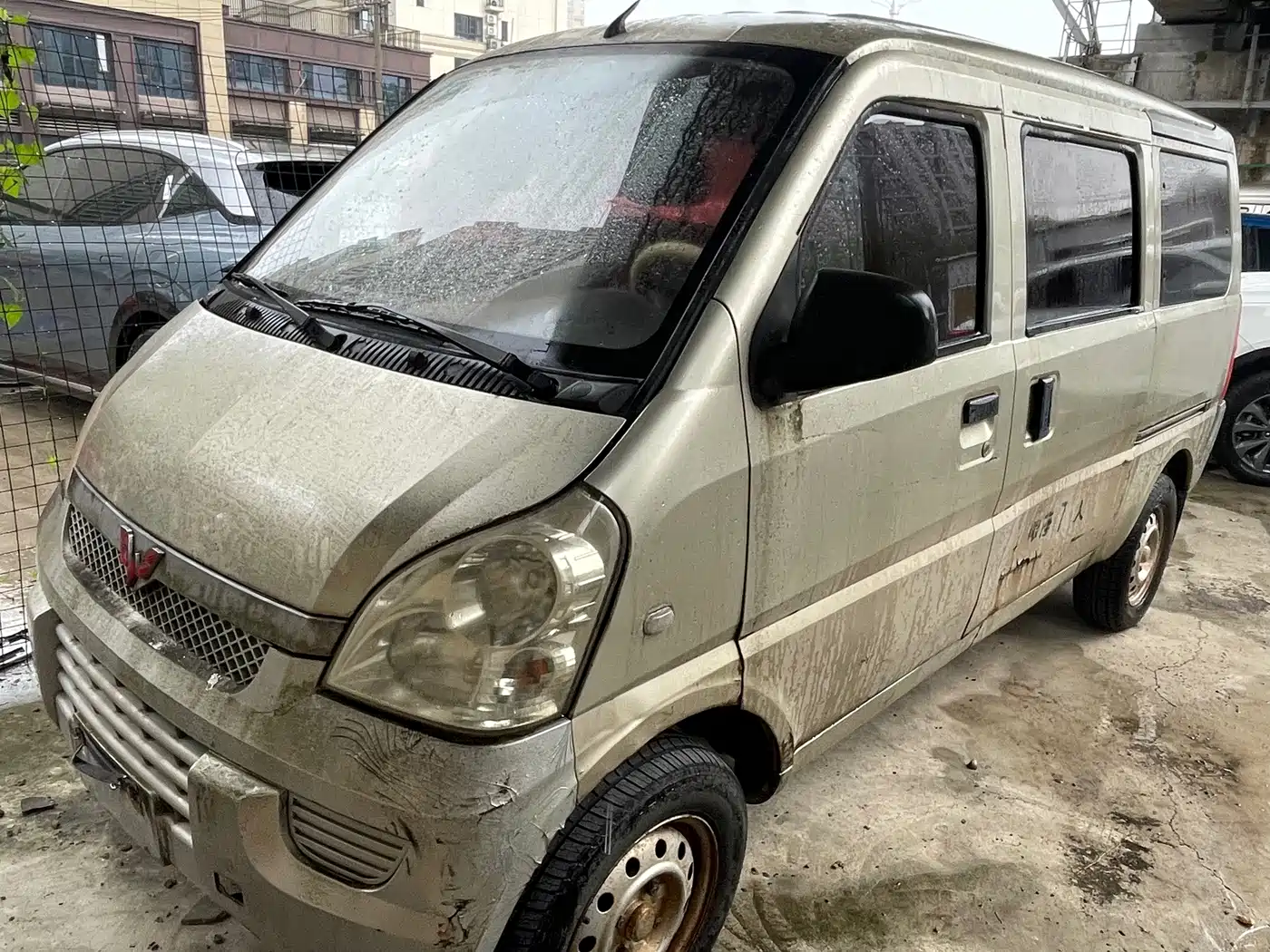 Wuling Motors Wuling Rongguang 2011 2011 1.2L Base Model
