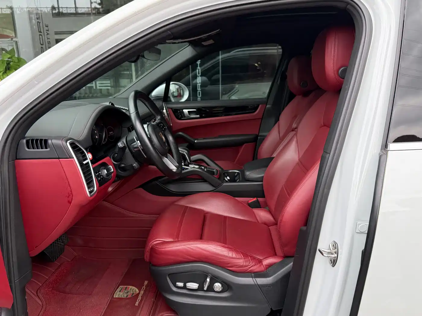 Porsche Cayenne 2019 Cayenne 3.0T фото 8