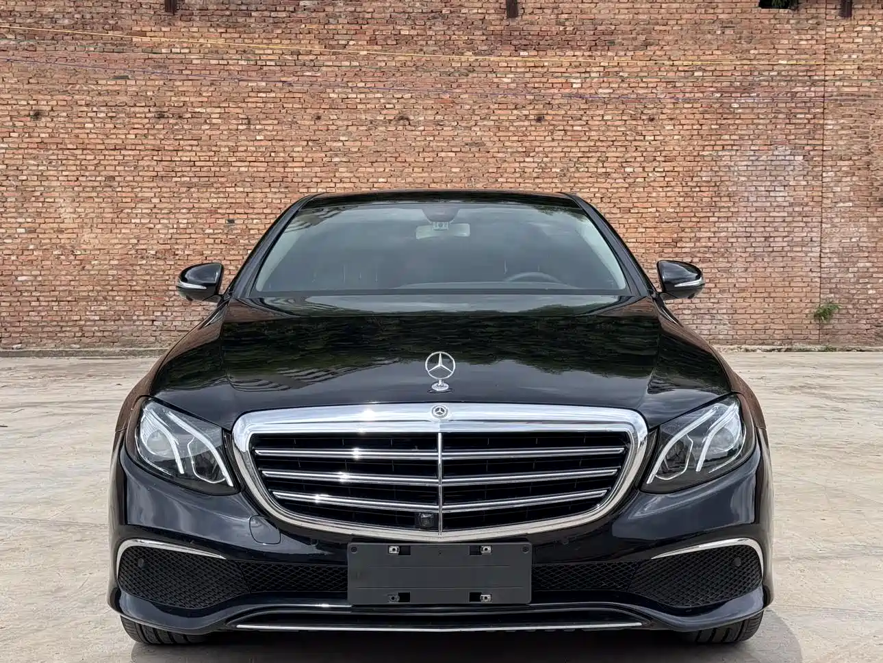 Mercedes-Benz E-Class 2019 E 300 L Luxury фото 2