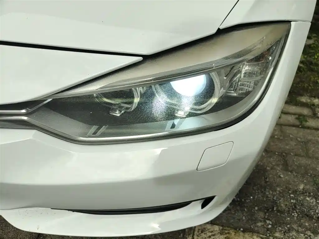 BMW 3 Series 2013 320i Fashion фото 24