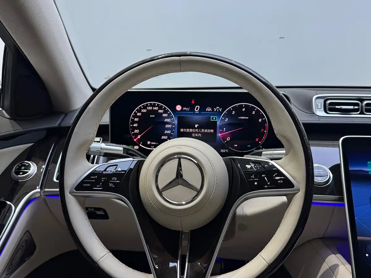 Mercedes-Benz Maybach S-Class 2025 Model S 480 4MATIC фото 17