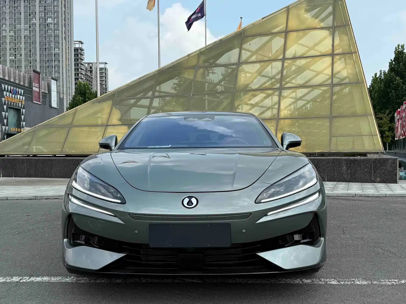Denza Z9GT 2025 2024 Model 1100 AWD Max Edition