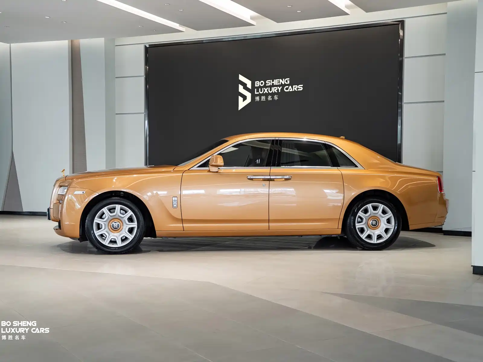 Фото 3 - Rolls-Royce Ghost