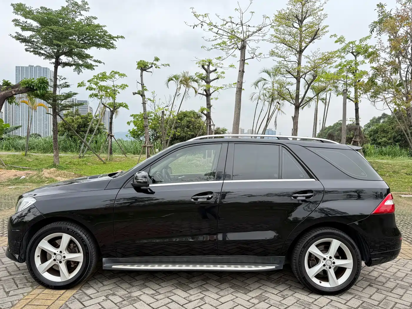Mercedes-Benz M-Class 2014 ML 400 4MATIC Dynamic фото 11