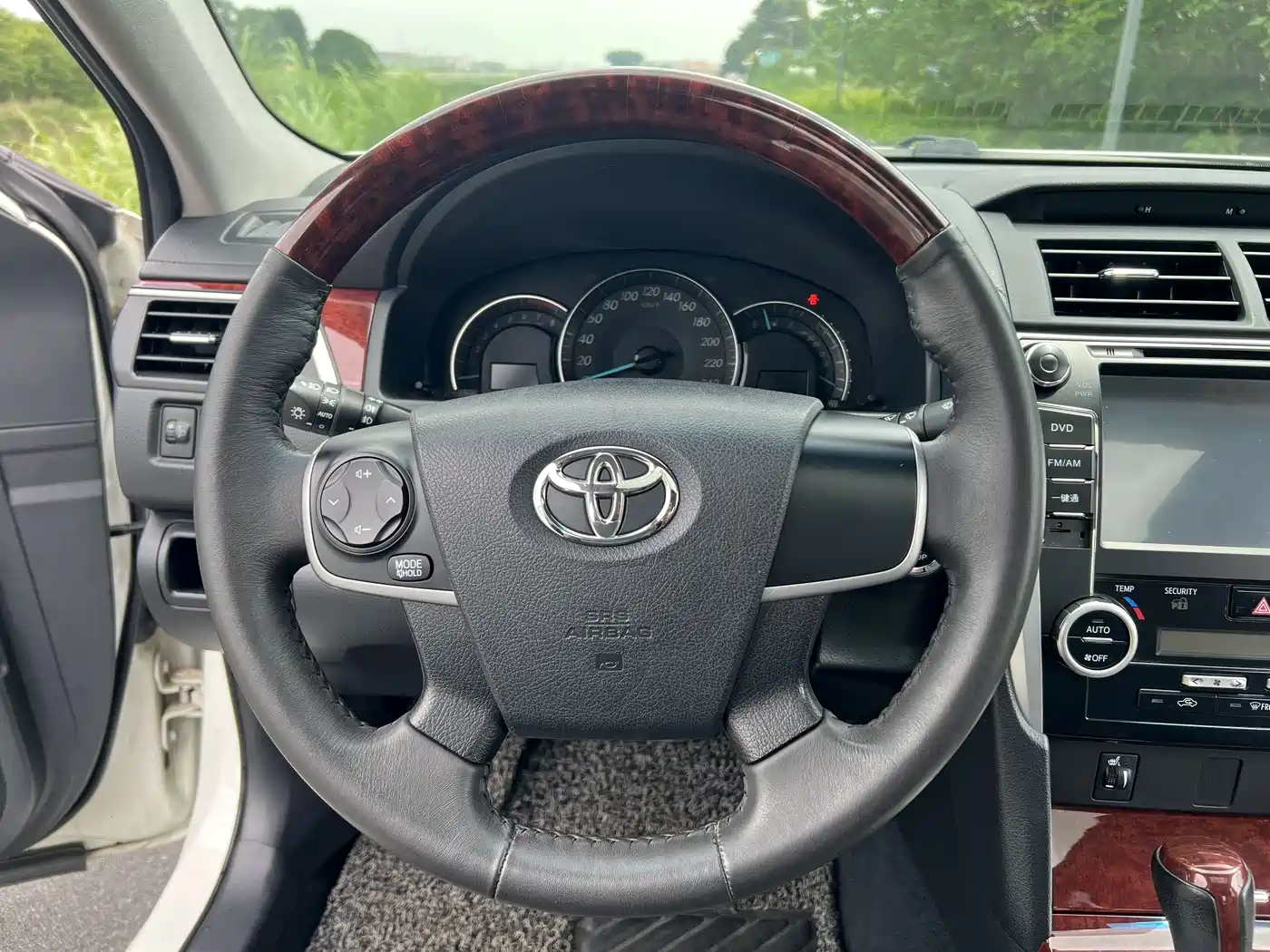 Toyota Camry 2013 2.0G Comfort фото 8