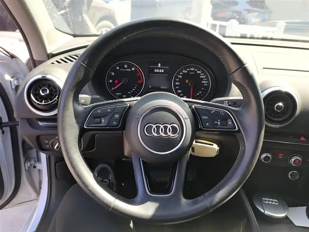 Audi A3 2019 Limousine 35 TFSI Fashion China VI фото 11