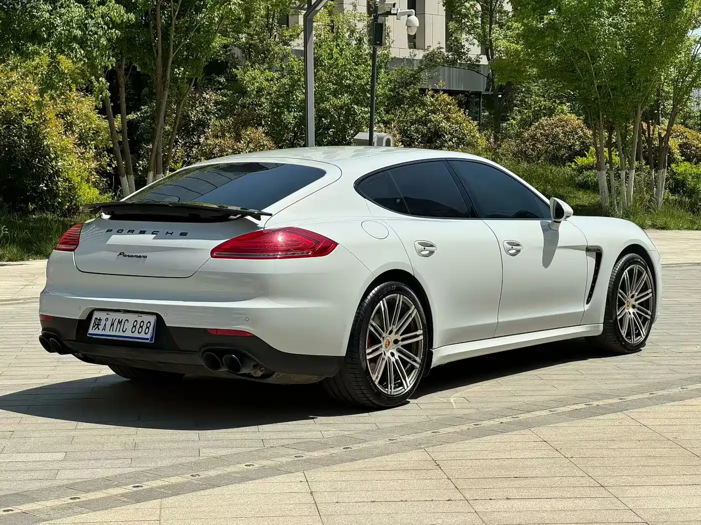 Porsche Panamera 2016 Panamera Edition 3.0T фото 4