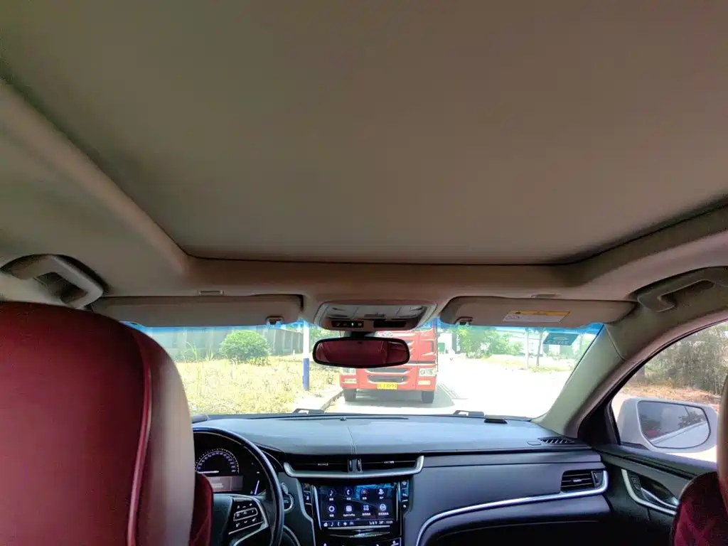 Cadillac XTS 2018 28T Technology фото 9