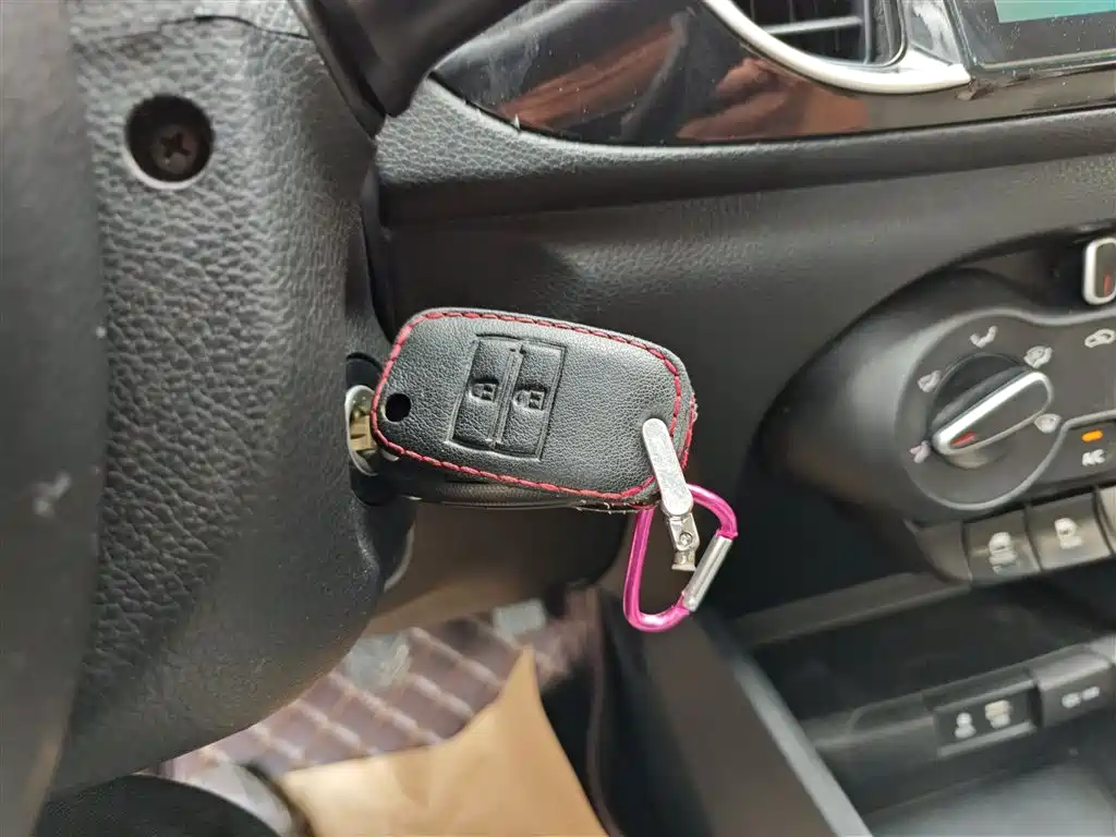 Kia Huan Chi 2019 1.4L Manual Smart Value Edition China VI фото 9