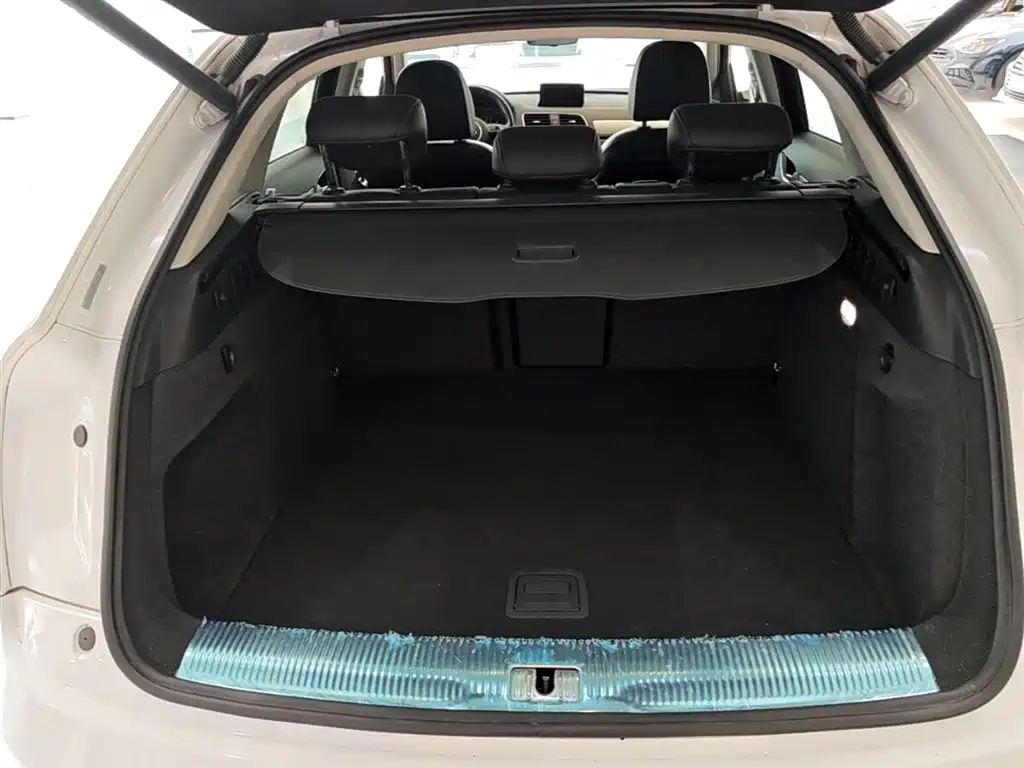Audi Q3 2017 30 TFSI Fashion фото 19
