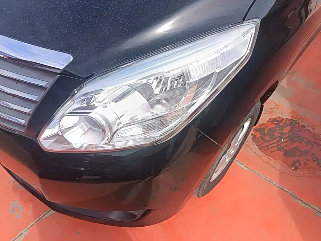 Photo 24 - Dongfeng Fengxing Lingzhi PLUS