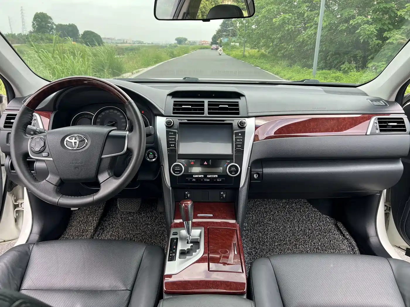 Toyota Camry 2013 2.0G Comfort фото 5