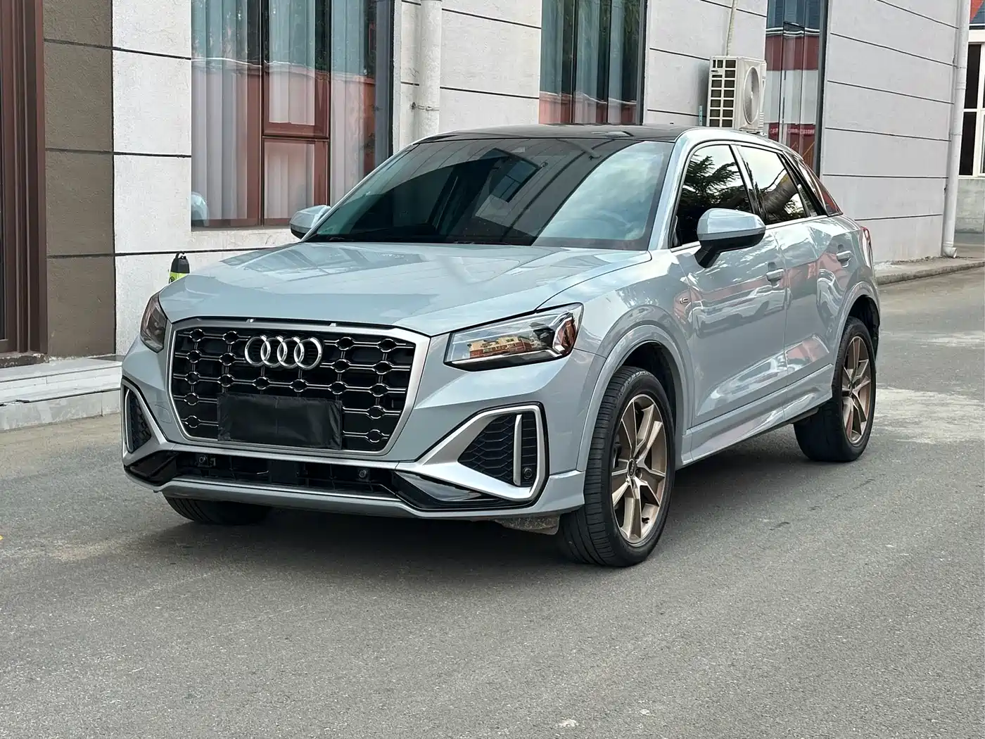 Audi Q2L 2022 35 TFSI Fashion Dynamic
