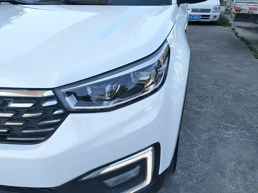 Фото 24 - Changan CS55
