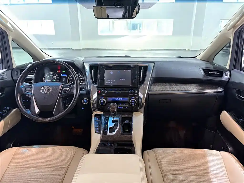 Toyota Vellfire 2019 2019 Hybrid 2.5L HV Premium Edition