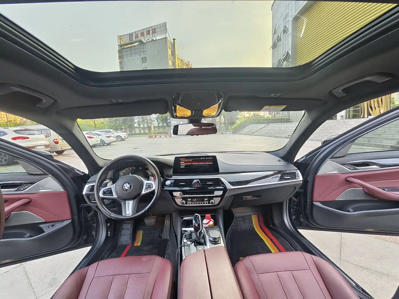BMW 5 Series 2020 530Li Exclusive M Sport Package фото 13