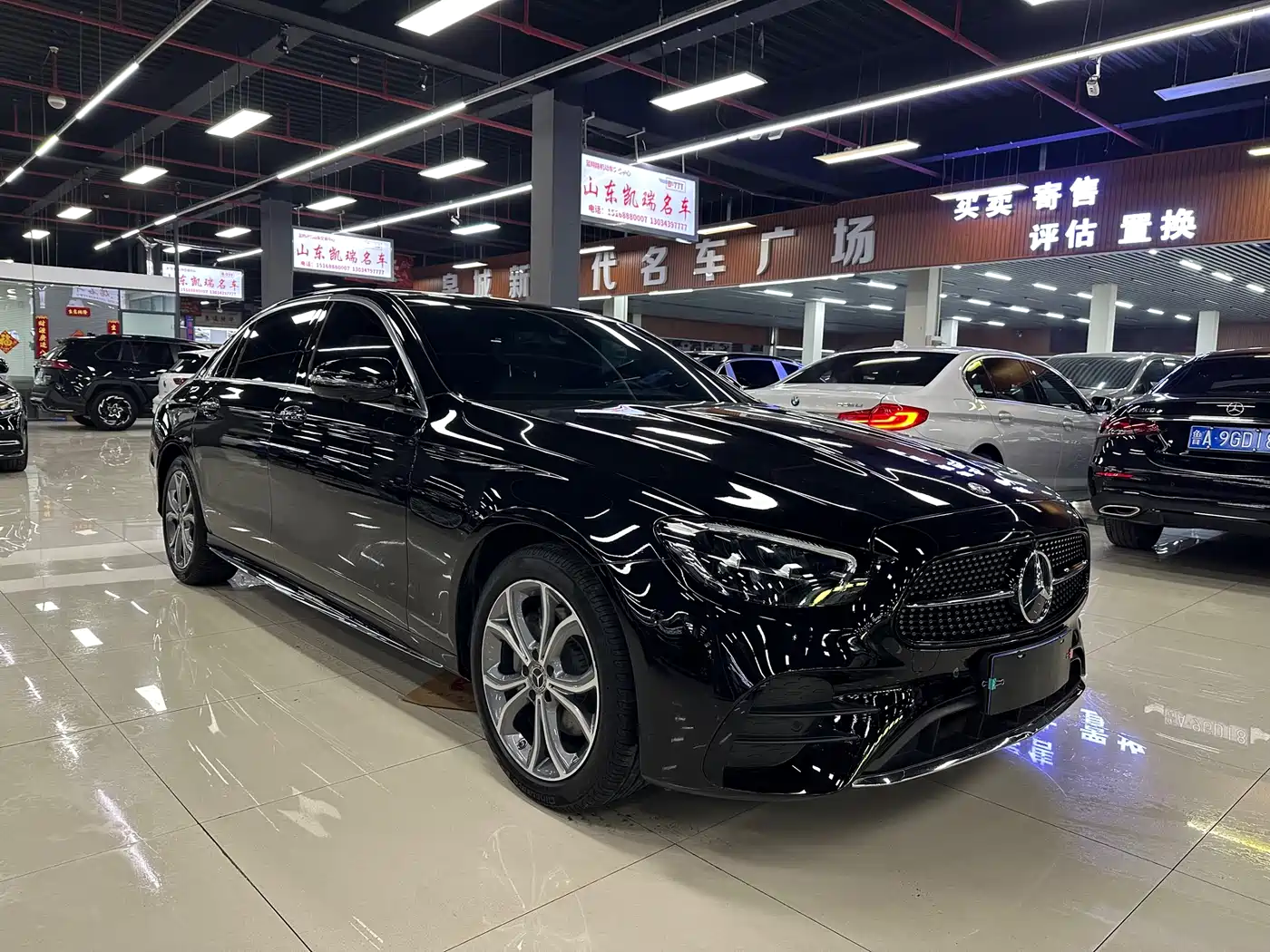 Mercedes-Benz E-Class 2023 E 300 L Sport Luxury фото 3