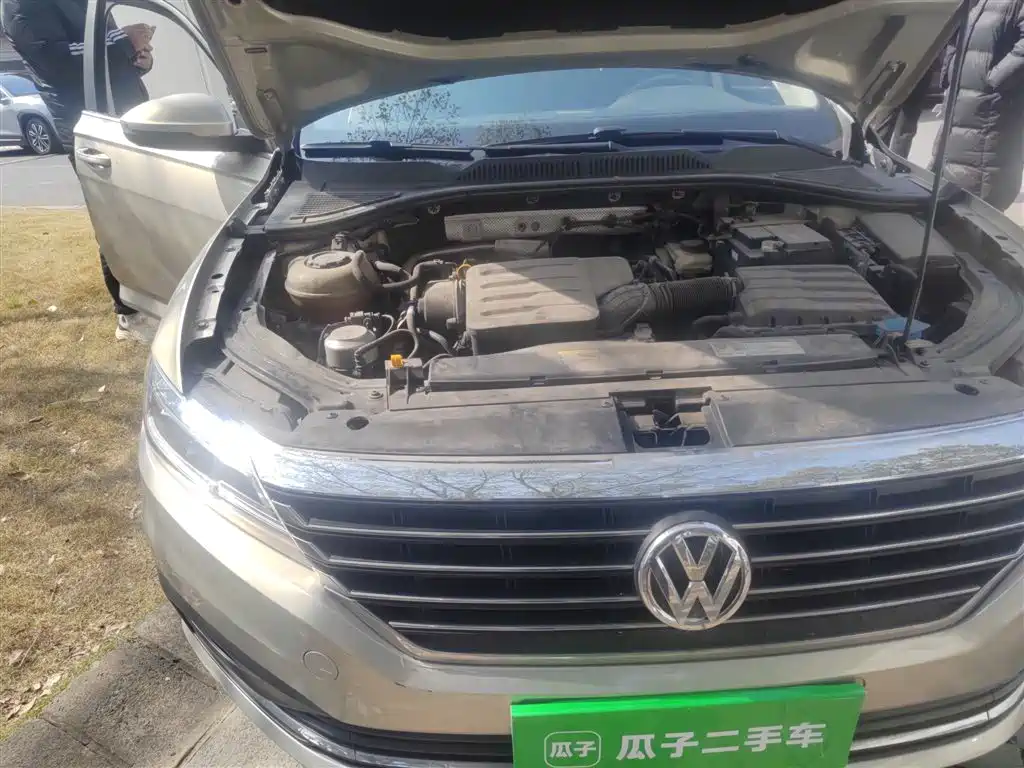 Volkswagen Lavida 2021 1.5L Auto Comfort Edition фото 21