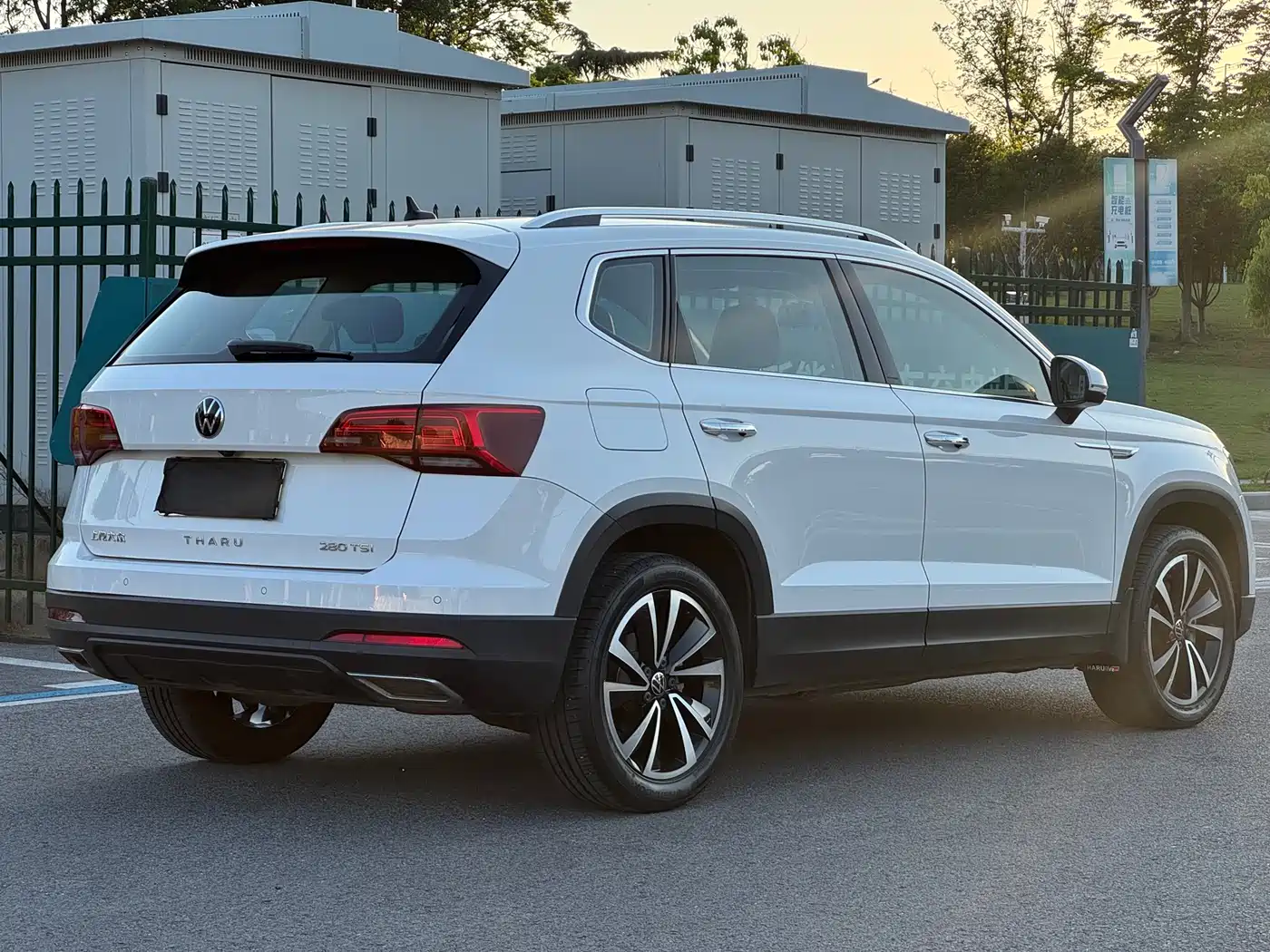Volkswagen Tharu 2021 Model 280TSI 2WD Luxury Edition фото 6