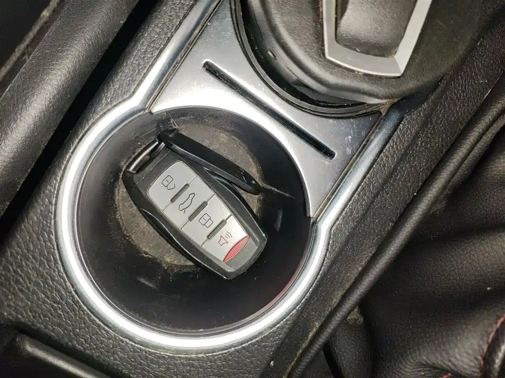 Haval M6 2019 1.5T DCT 2WD Elite Version China V фото 17
