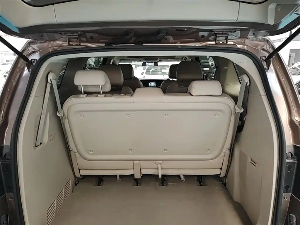 Buick GL8 2018 28T Luxury Model China VI фото 19