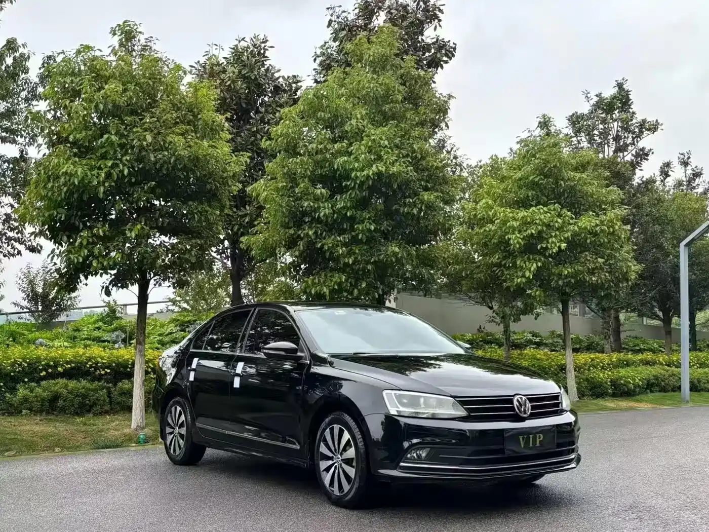 Volkswagen Sagitar 2018 1.6L Automatic Comfort фото 3