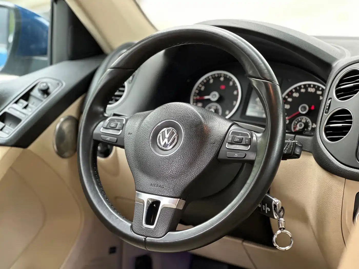 Volkswagen Tiguan 2013 1.8TSI Manual 2WD Trend Edition фото 10