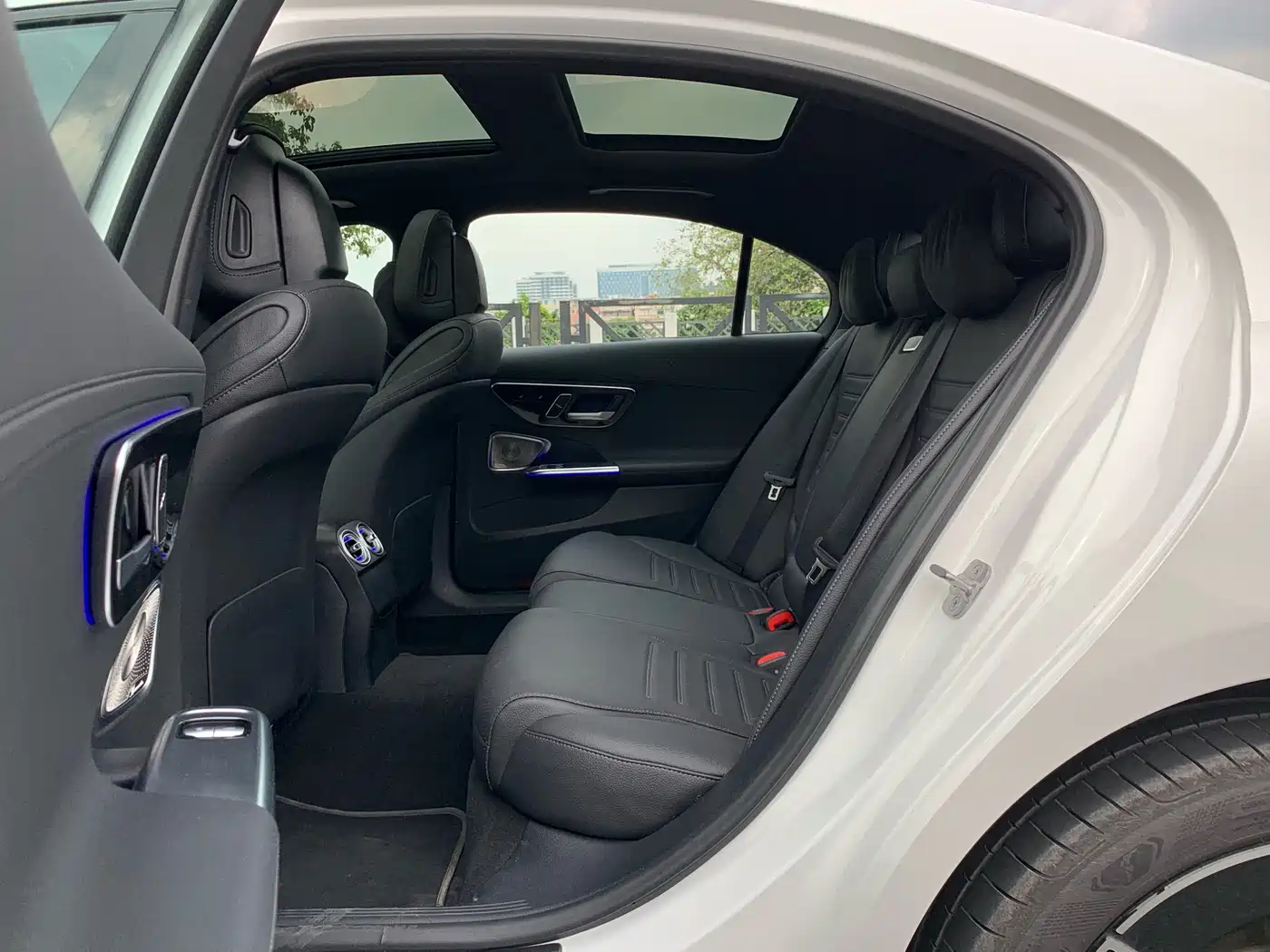 Mercedes-Benz C-Class 2025 C 260 L Night Sport Edition фото 14