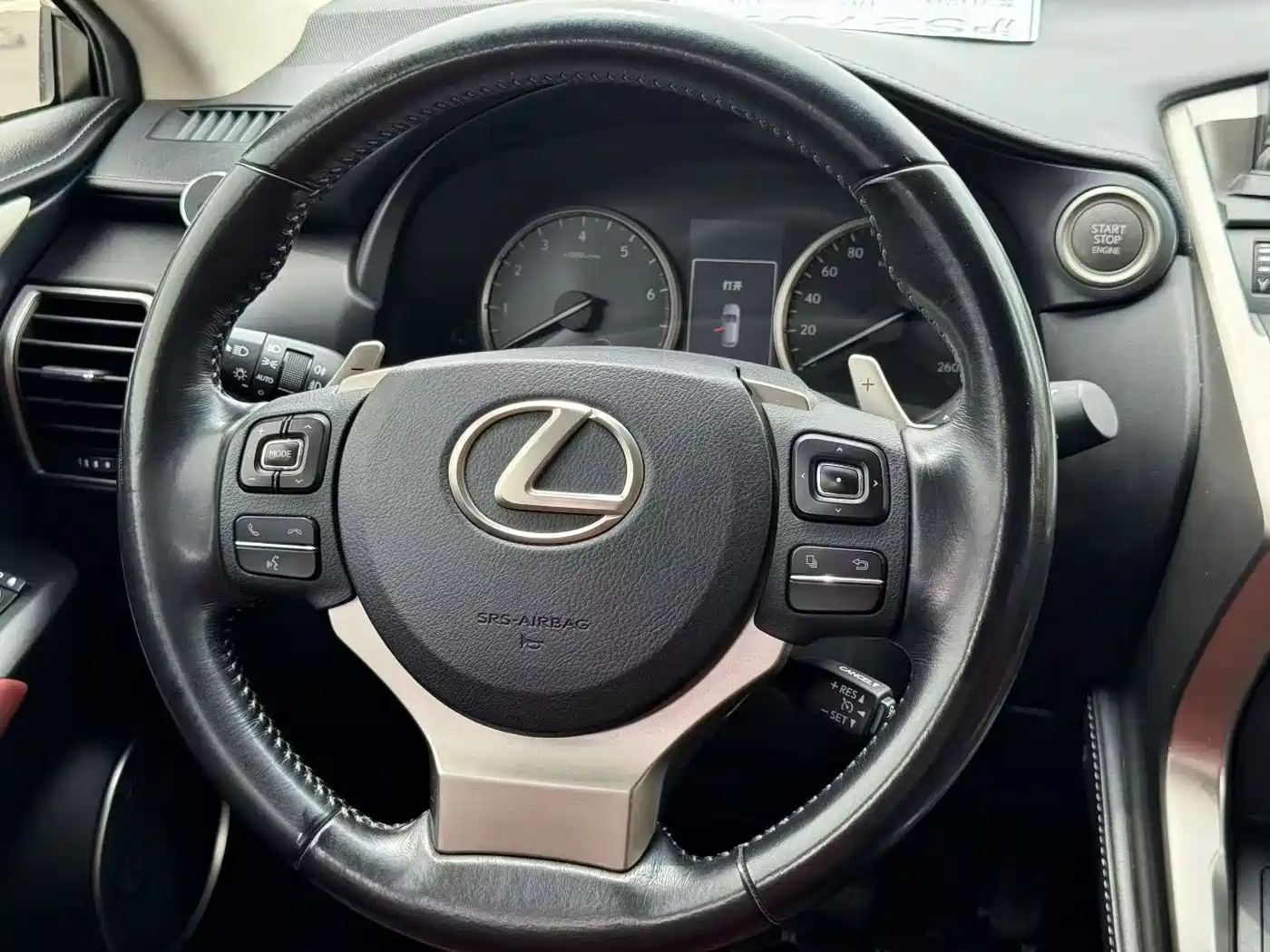 Lexus NX 2015 200t AWD F Sport фото 4