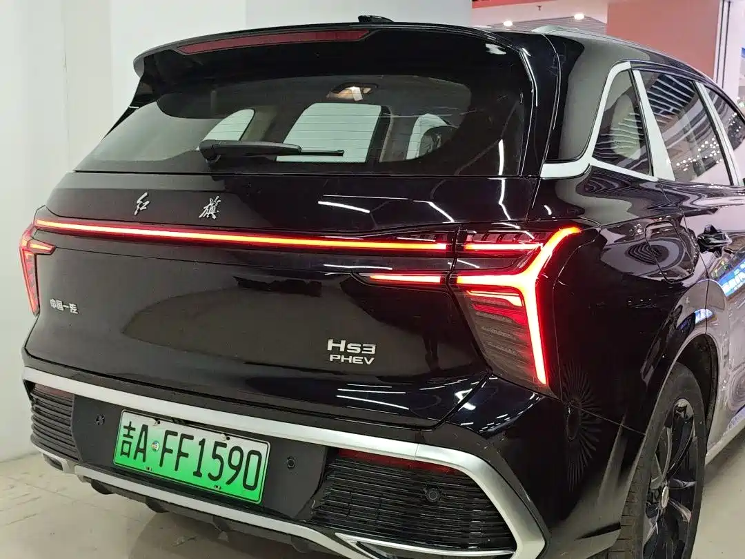 Hongqi HS3 PHEV 2025 PHEV 115km Power Edition фото 14