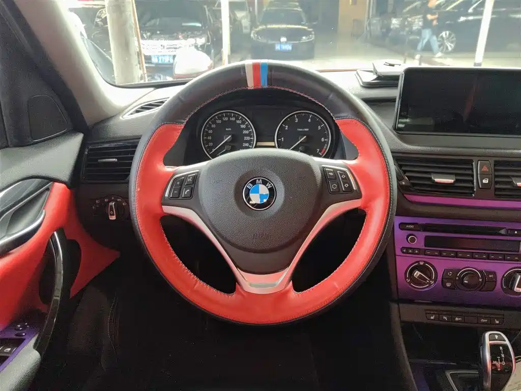 BMW X1 2015 Model sDrive18i Fashion Advanced Edition фото 11