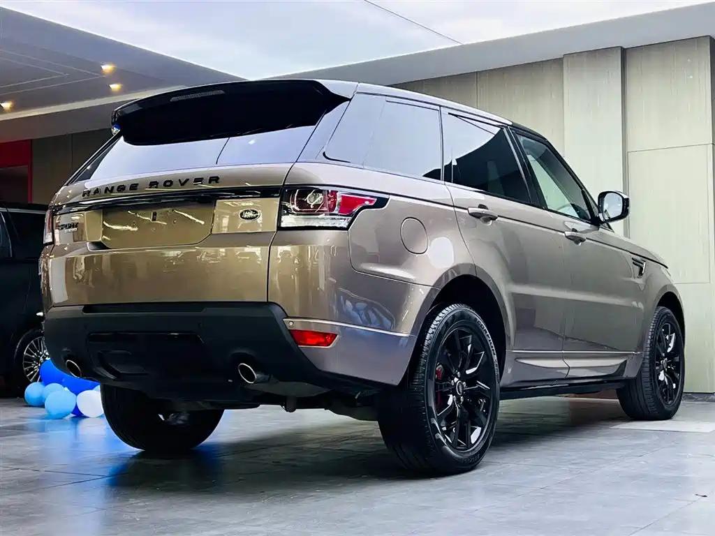 Land Rover Range Rover Sport 2016 Model 3.0 SC V6 HSE фото 4