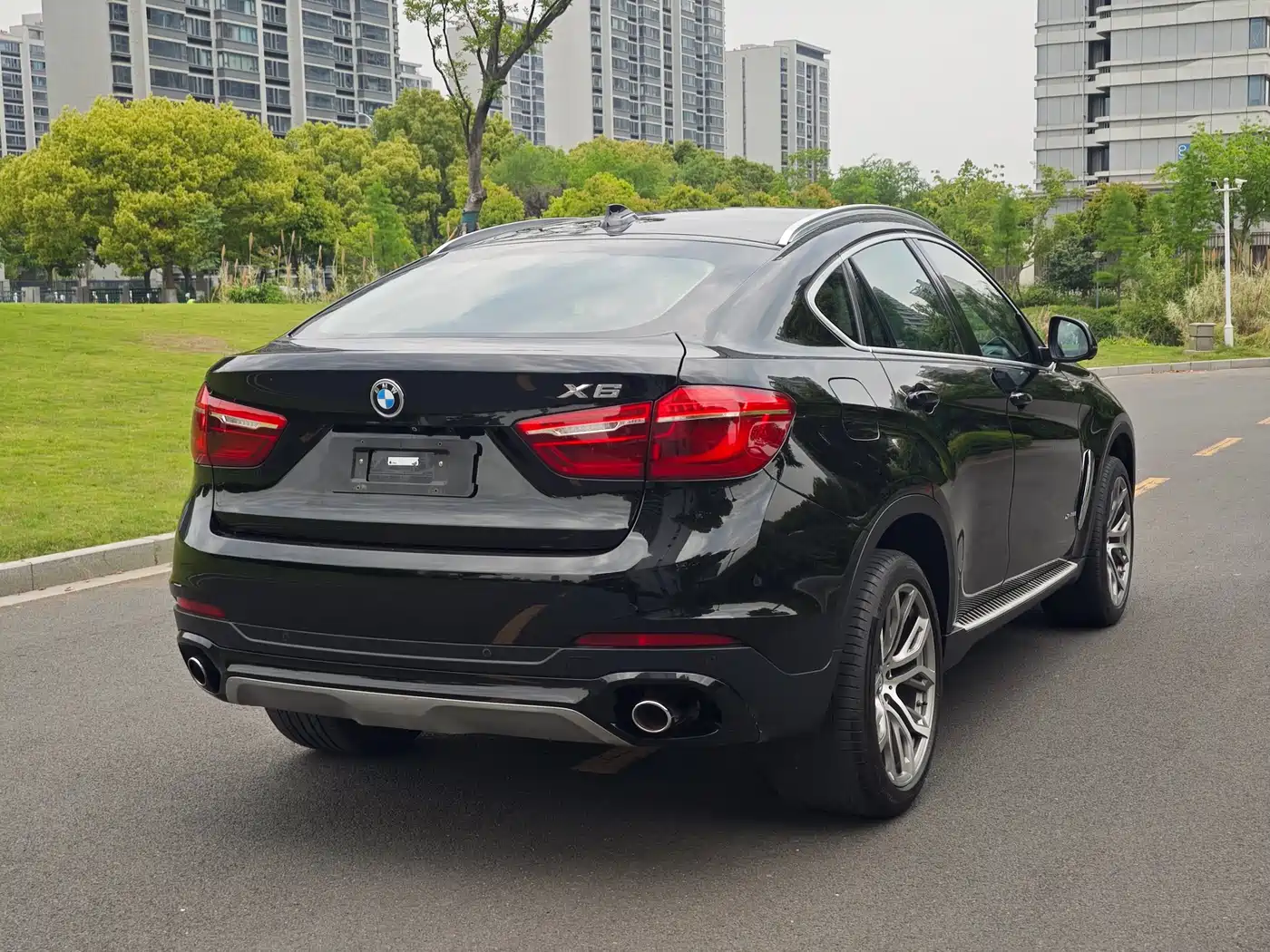 BMW X6 2018 xDrive35i Leading Model фото 21